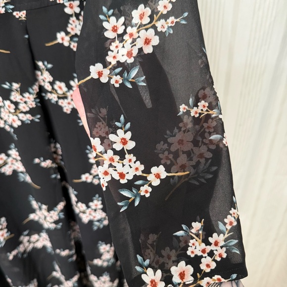 🌈5/$25 BUNDLE! NWOT💎 Forever 21 Long Sleeve Floral Lined Maxi Dress - Picture 4 of 10